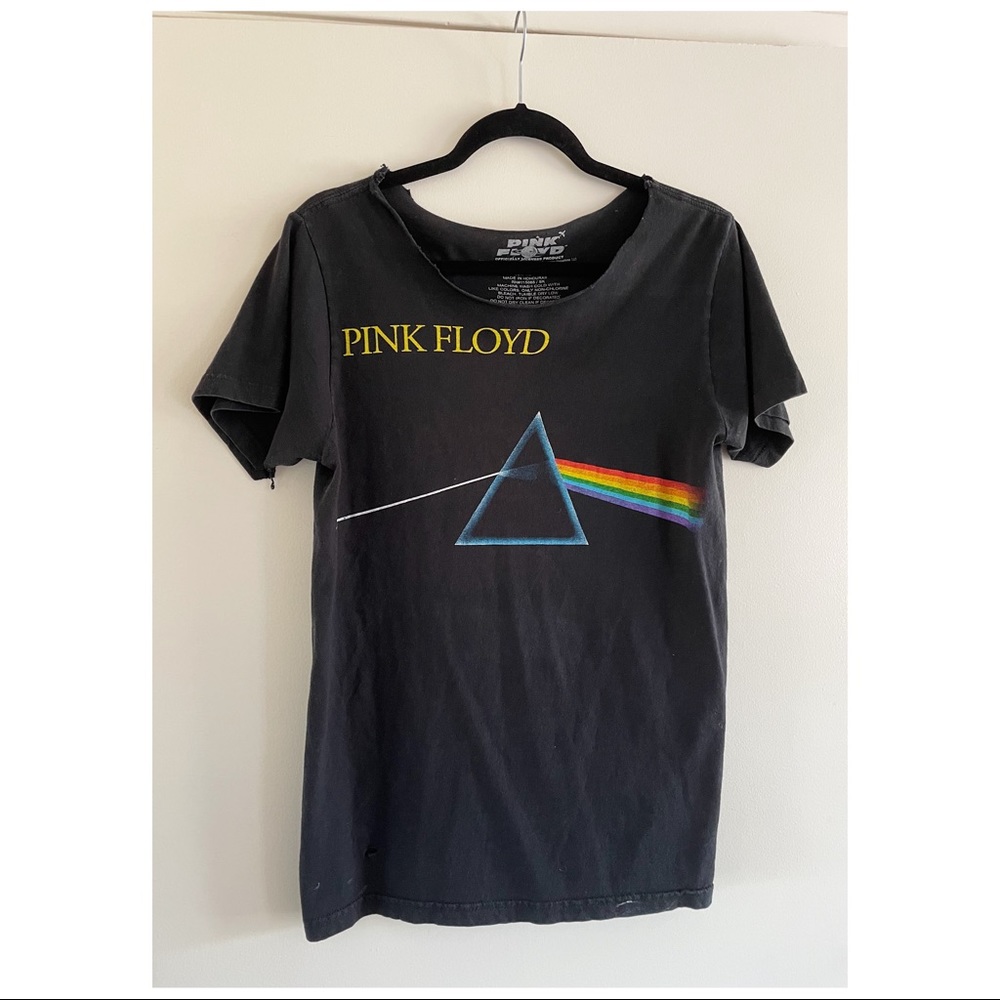 Pink Floyd distressed band tee